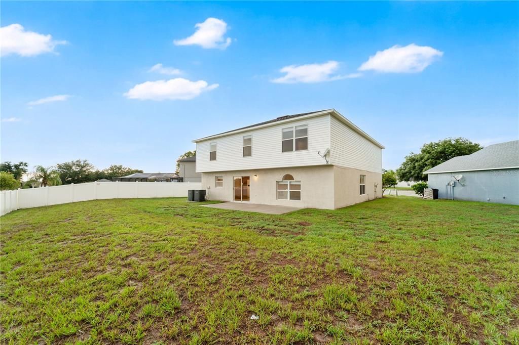 En Venta: $364,900 (4 camas, 2 baños, 2812 Pies cuadrados)
