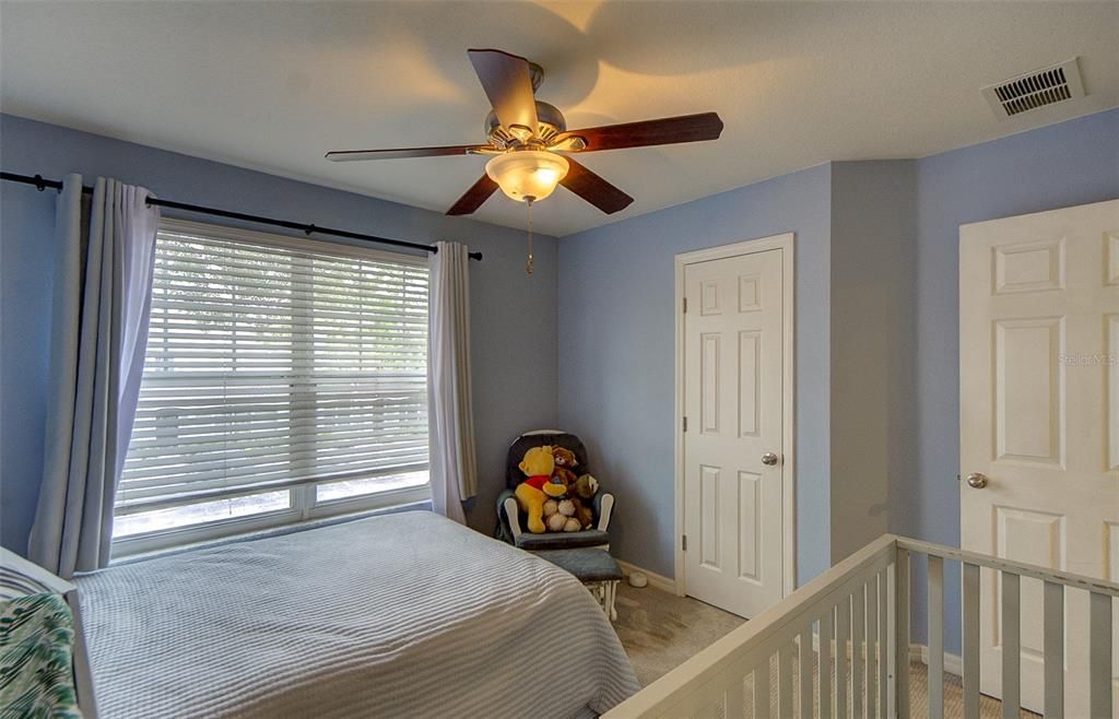 For Sale: $270,000 (2 beds, 2 baths, 1210 Square Feet)
