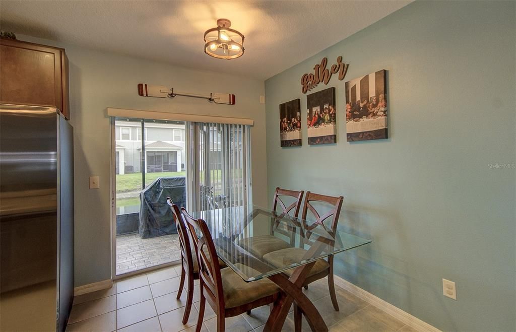 For Sale: $270,000 (2 beds, 2 baths, 1210 Square Feet)