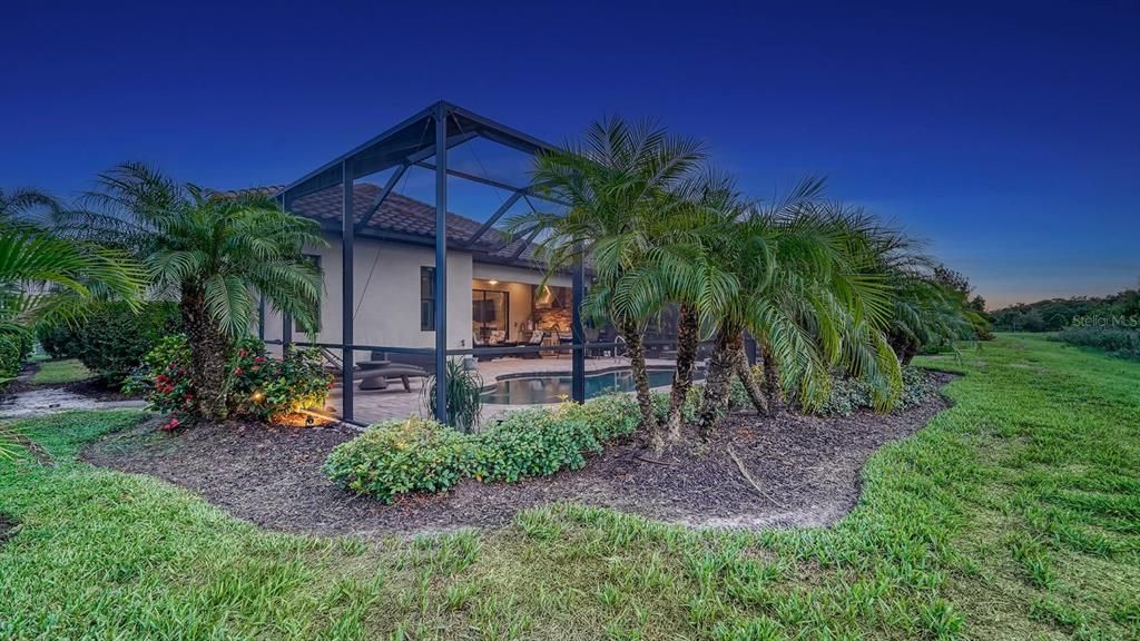 For Sale: $1,100,000 (4 beds, 3 baths, 2247 Square Feet)