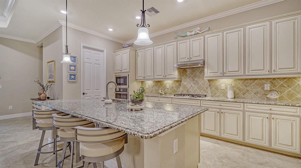 For Sale: $1,100,000 (4 beds, 3 baths, 2247 Square Feet)