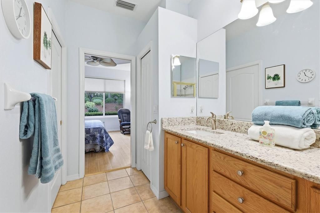 For Sale: $289,900 (2 beds, 2 baths, 1385 Square Feet)