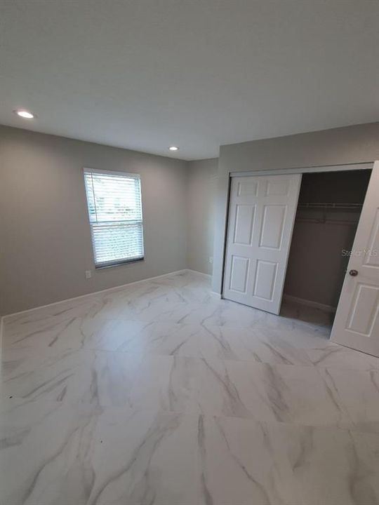 For Rent: $1,950 (2 beds, 2 baths, 1000 Square Feet)