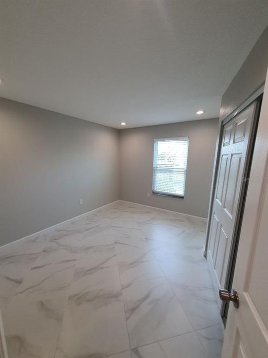 For Rent: $1,950 (2 beds, 2 baths, 1000 Square Feet)