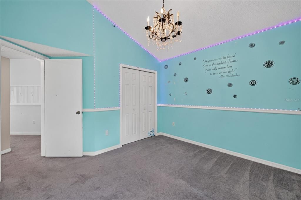 На продажу: $475,000 (3 спален, 2 ванн, 1880 Квадратных фут)