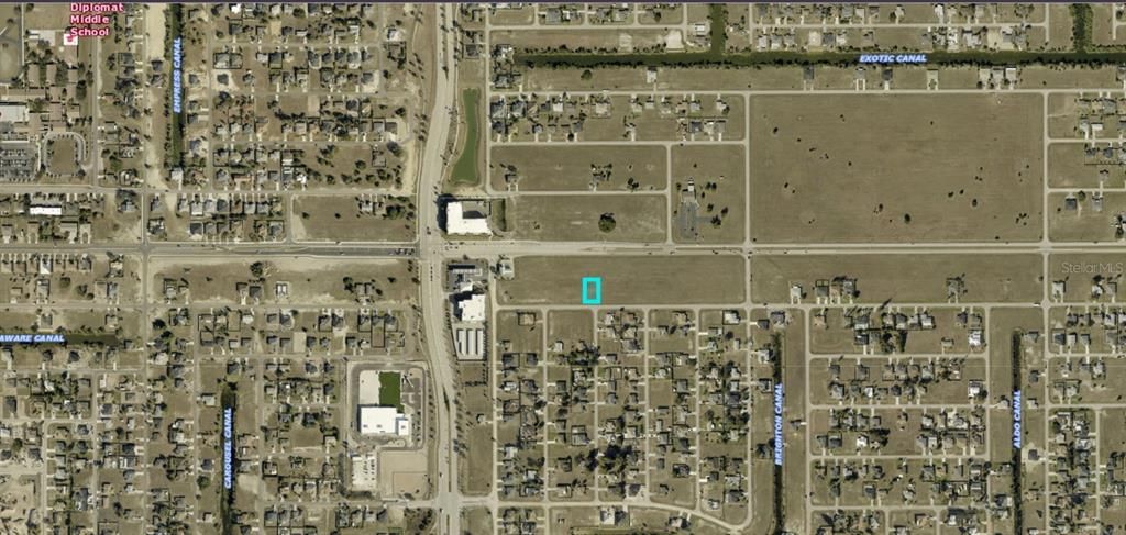 For Sale: $40,000 (0.25 acres)