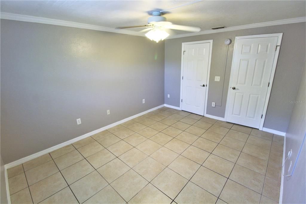 For Rent: $1,495 (1 beds, 1 baths, 750 Square Feet)