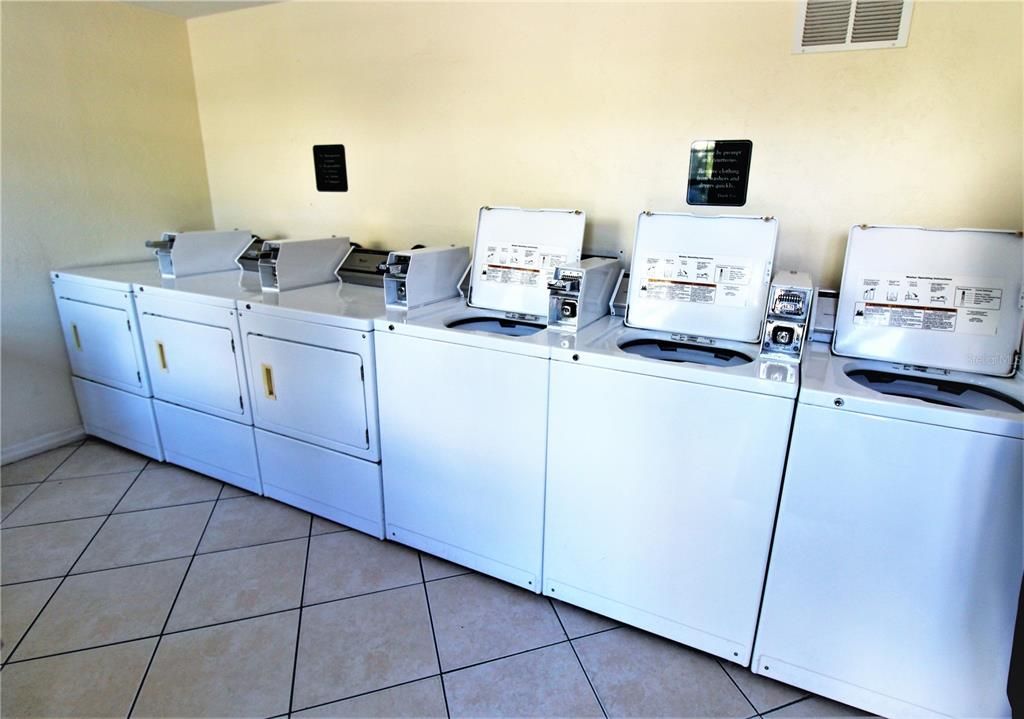 For Rent: $1,495 (1 beds, 1 baths, 750 Square Feet)