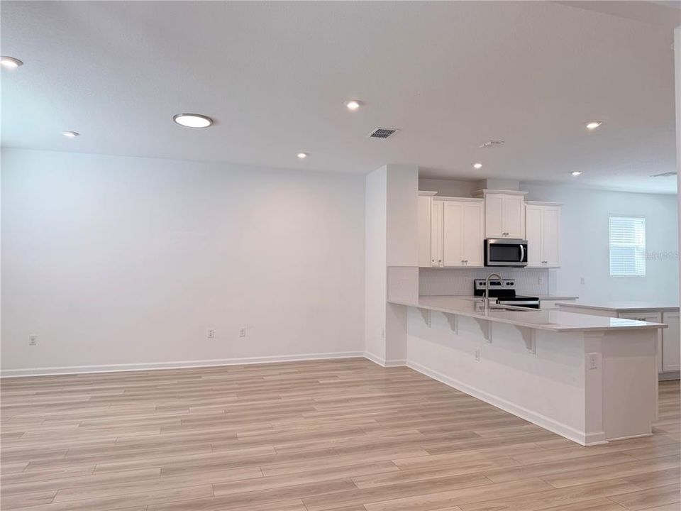 En Renta: $3,000 (4 camas, 2 baños, 2317 Pies cuadrados)