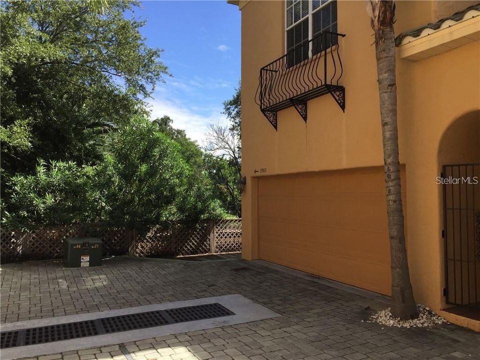 For Rent: $3,250 (3 beds, 2 baths, 1743 Square Feet)