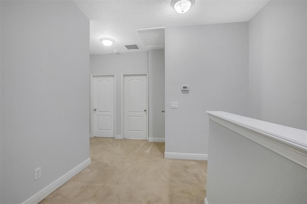 For Sale: $430,000 (3 beds, 2 baths, 1919 Square Feet)