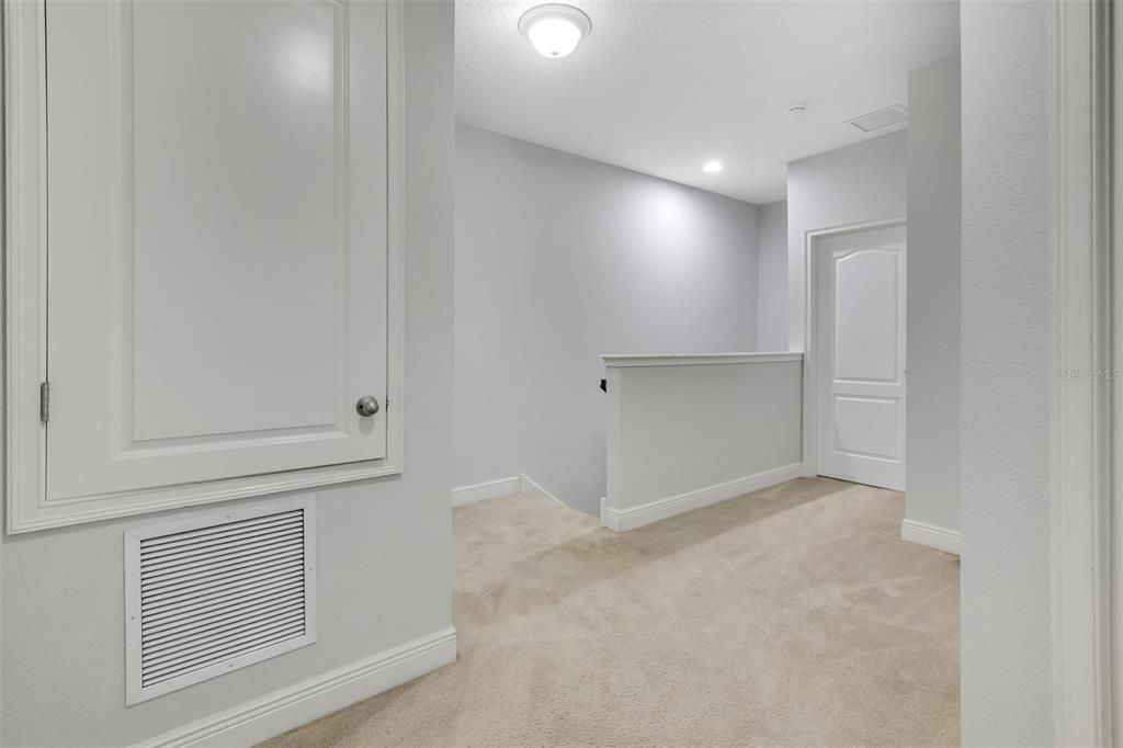 For Sale: $430,000 (3 beds, 2 baths, 1919 Square Feet)
