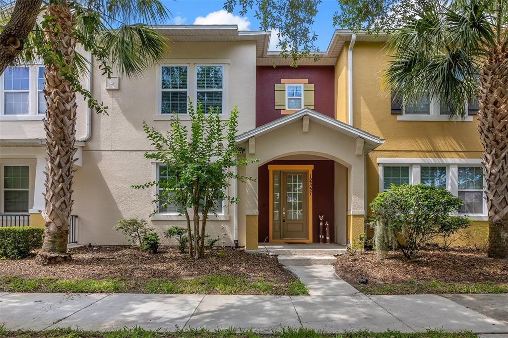 For Sale: $430,000 (3 beds, 2 baths, 1919 Square Feet)