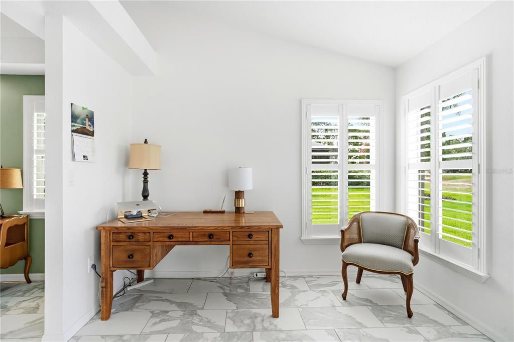 En Venta: $419,000 (3 camas, 2 baños, 2403 Pies cuadrados)