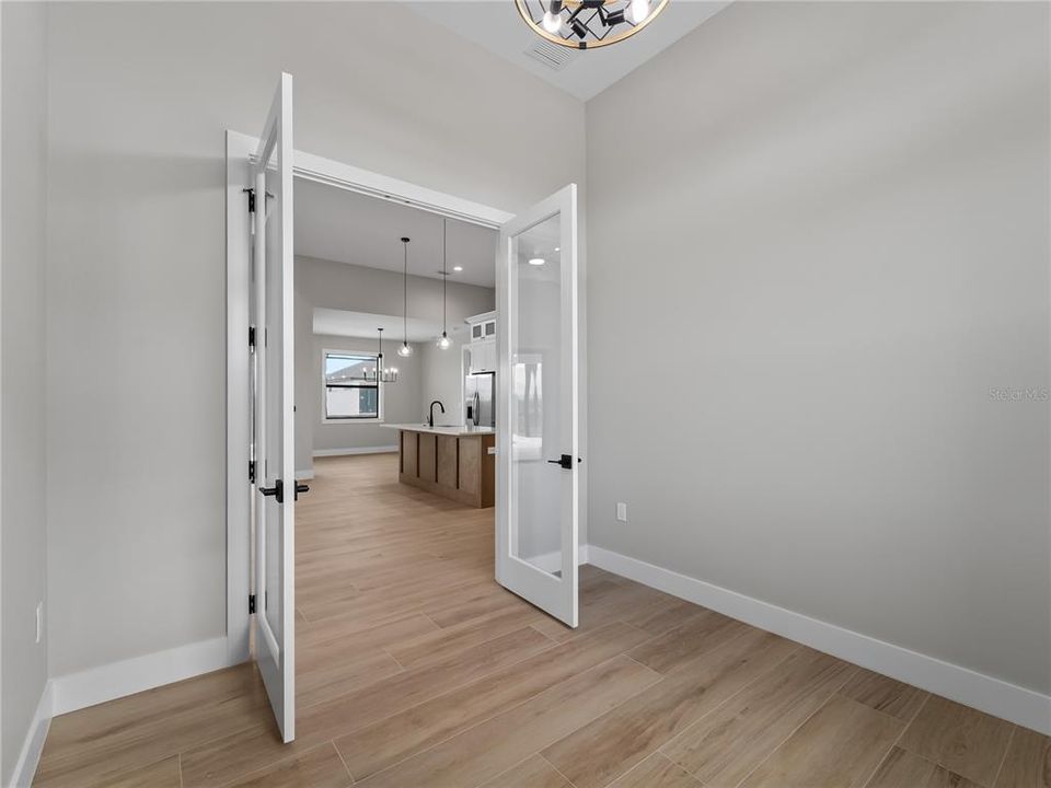 На продажу: $489,900 (3 спален, 2 ванн, 1738 Квадратных фут)