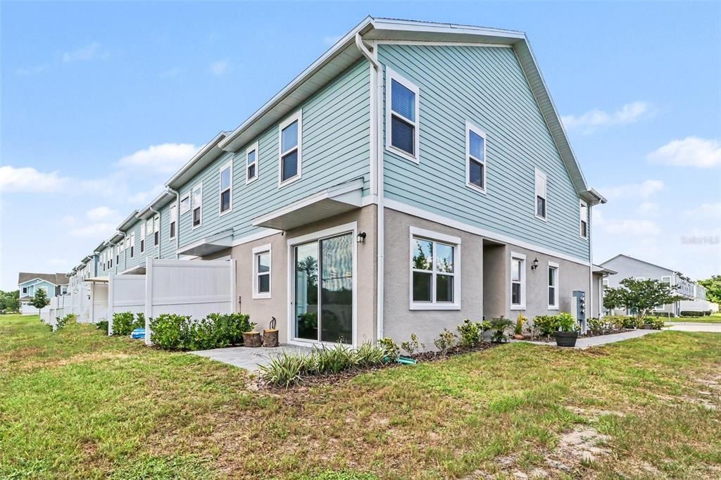 For Sale: $399,900 (3 beds, 2 baths, 1708 Square Feet)