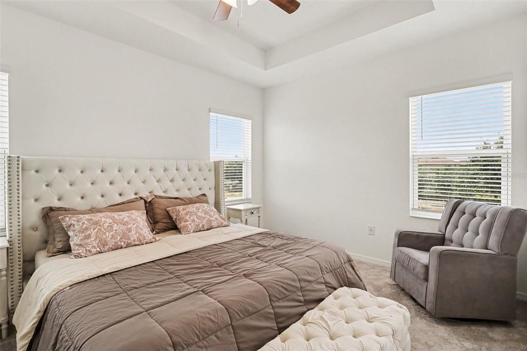 For Sale: $399,900 (3 beds, 2 baths, 1708 Square Feet)