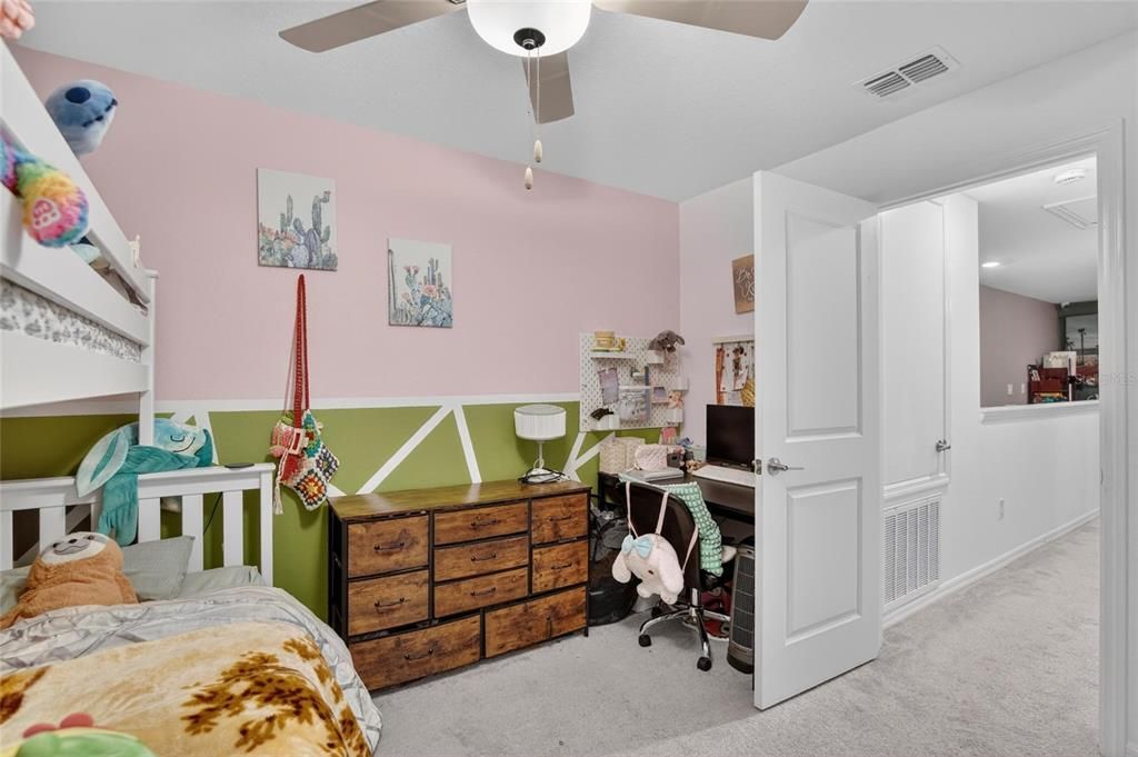 For Rent: $2,400 (3 beds, 2 baths, 1787 Square Feet)