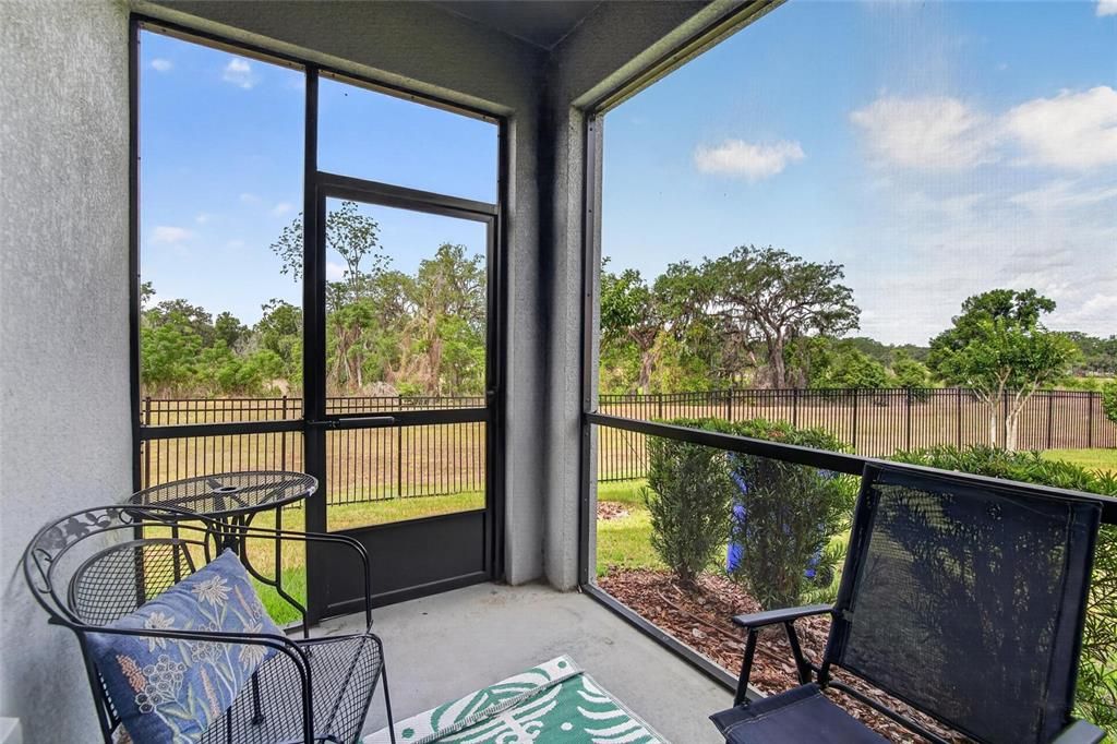 For Rent: $2,400 (3 beds, 2 baths, 1787 Square Feet)