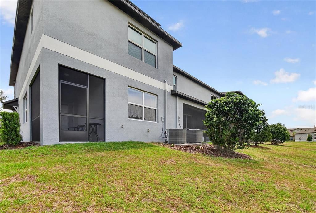 For Rent: $2,400 (3 beds, 2 baths, 1787 Square Feet)