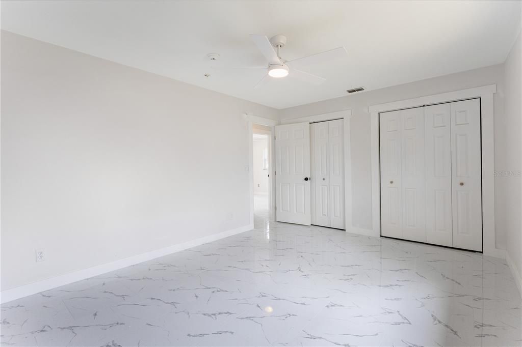 En Venta: $330,000 (3 camas, 2 baños, 1344 Pies cuadrados)