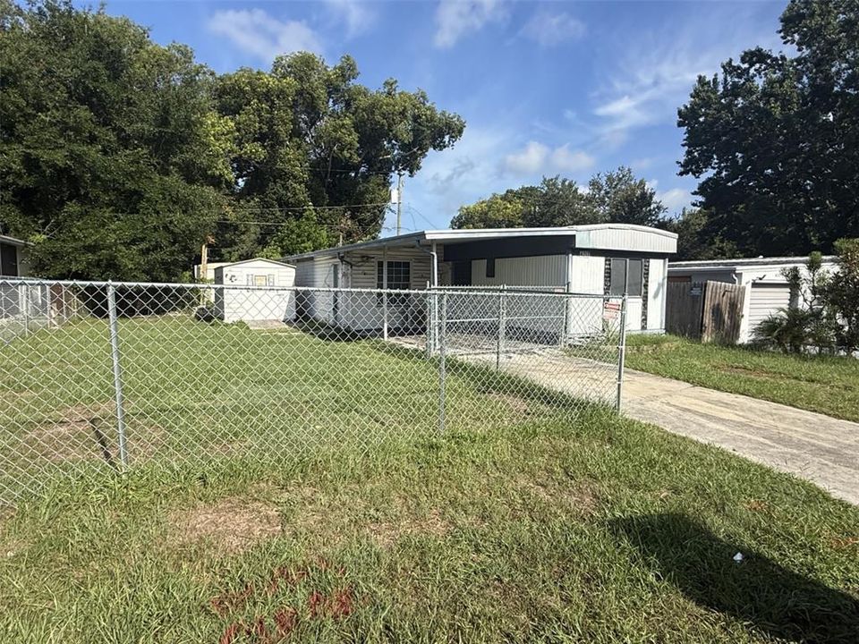Active With Contract: $65,000 (2 beds, 2 baths, 780 Square Feet)
