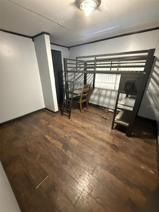 Active With Contract: $65,000 (2 beds, 2 baths, 780 Square Feet)
