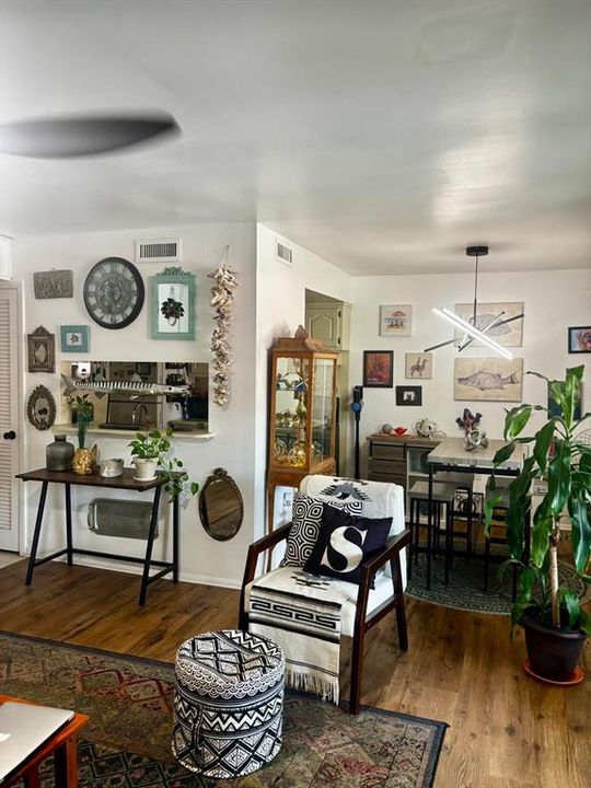 En Venta: $169,000 (1 camas, 1 baños, 781 Pies cuadrados)