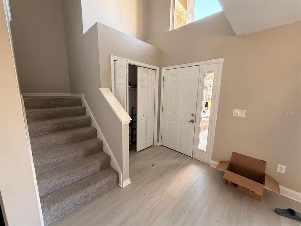 For Rent: $2,700 (4 beds, 3 baths, 1987 Square Feet)