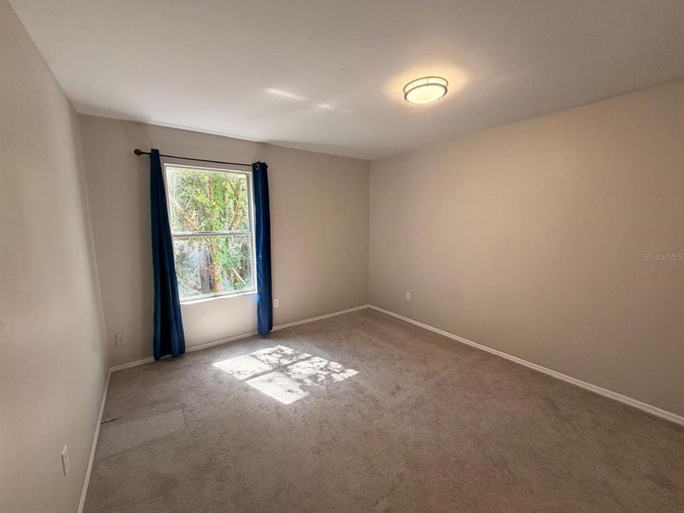 For Rent: $2,700 (4 beds, 3 baths, 1987 Square Feet)
