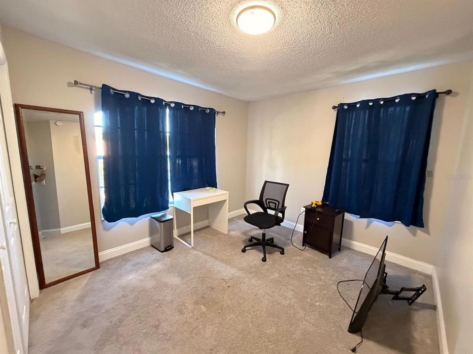 For Rent: $2,700 (4 beds, 3 baths, 1987 Square Feet)