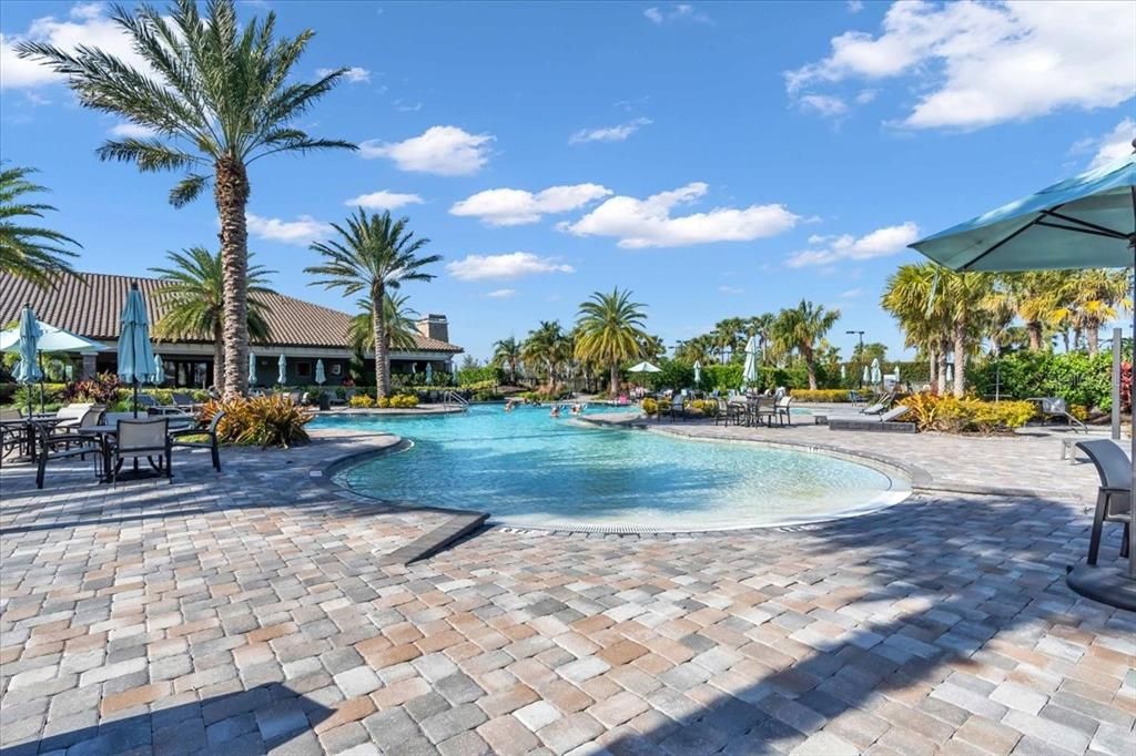 For Sale: $485,000 (3 beds, 2 baths, 1831 Square Feet)
