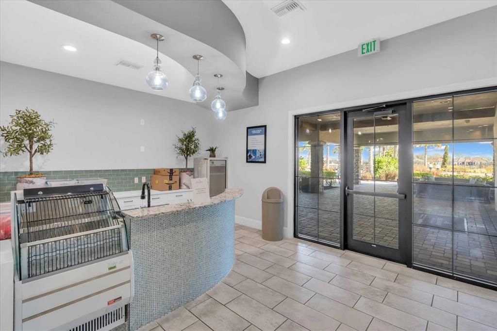 For Sale: $485,000 (3 beds, 2 baths, 1831 Square Feet)