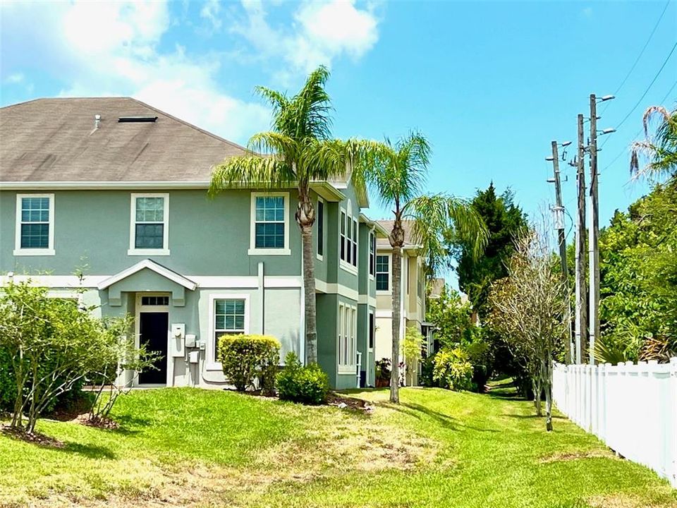 For Rent: $2,250 (3 beds, 2 baths, 1513 Square Feet)