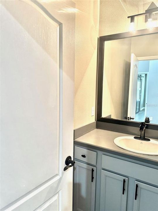 For Rent: $2,250 (3 beds, 2 baths, 1513 Square Feet)