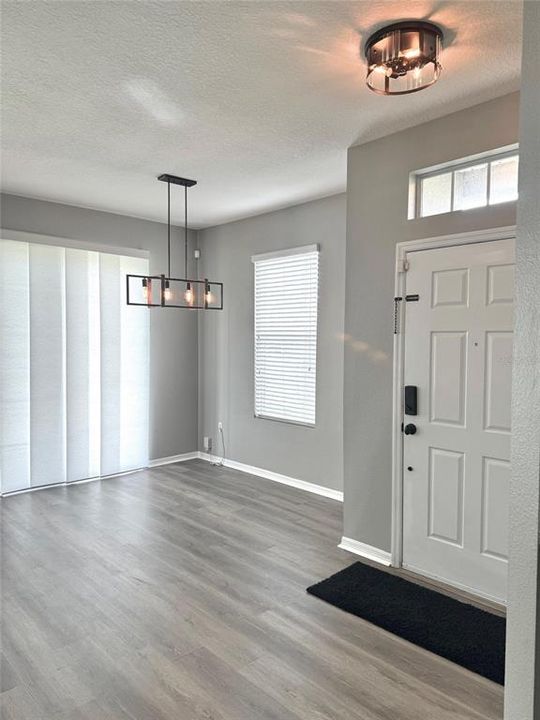 For Rent: $2,250 (3 beds, 2 baths, 1513 Square Feet)