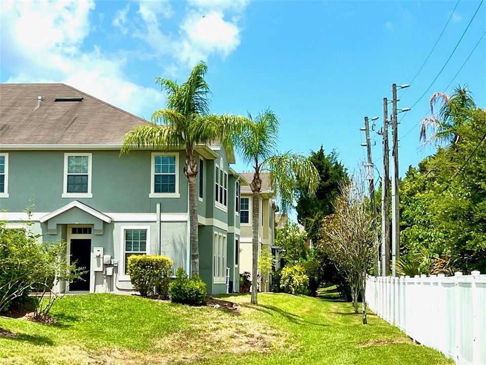 For Rent: $2,250 (3 beds, 2 baths, 1513 Square Feet)