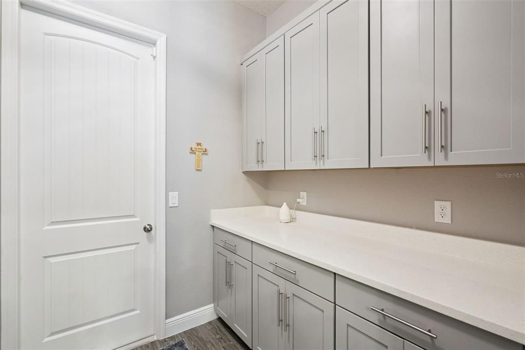 En Venta: $959,000 (7 camas, 5 baños, 5273 Pies cuadrados)