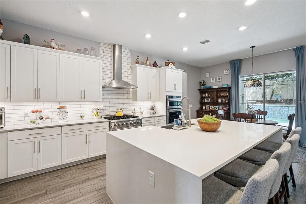 En Venta: $959,000 (7 camas, 5 baños, 5273 Pies cuadrados)