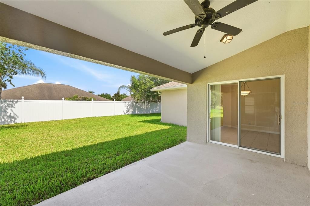 For Sale: $515,000 (4 beds, 3 baths, 2068 Square Feet)