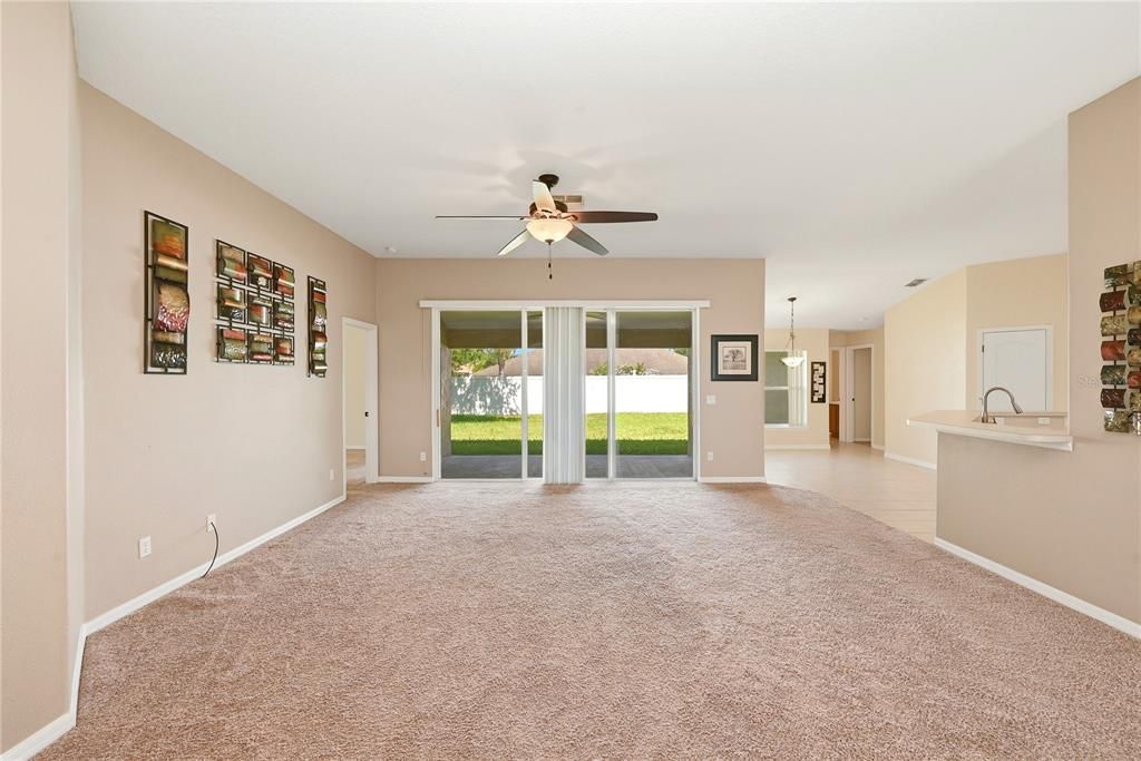For Sale: $515,000 (4 beds, 3 baths, 2068 Square Feet)