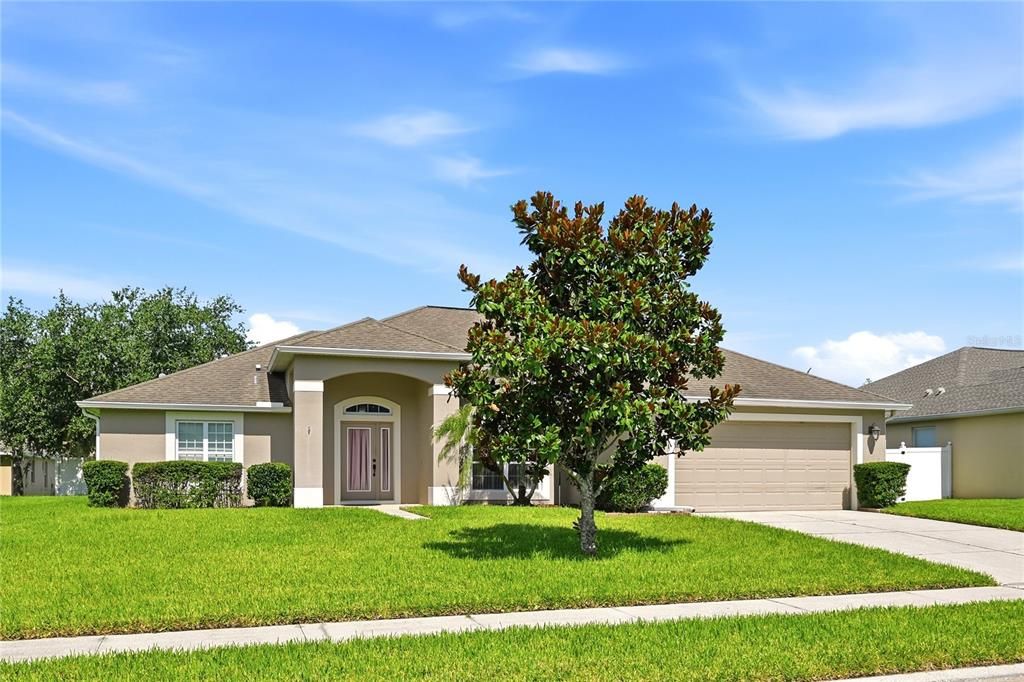 For Sale: $515,000 (4 beds, 3 baths, 2068 Square Feet)