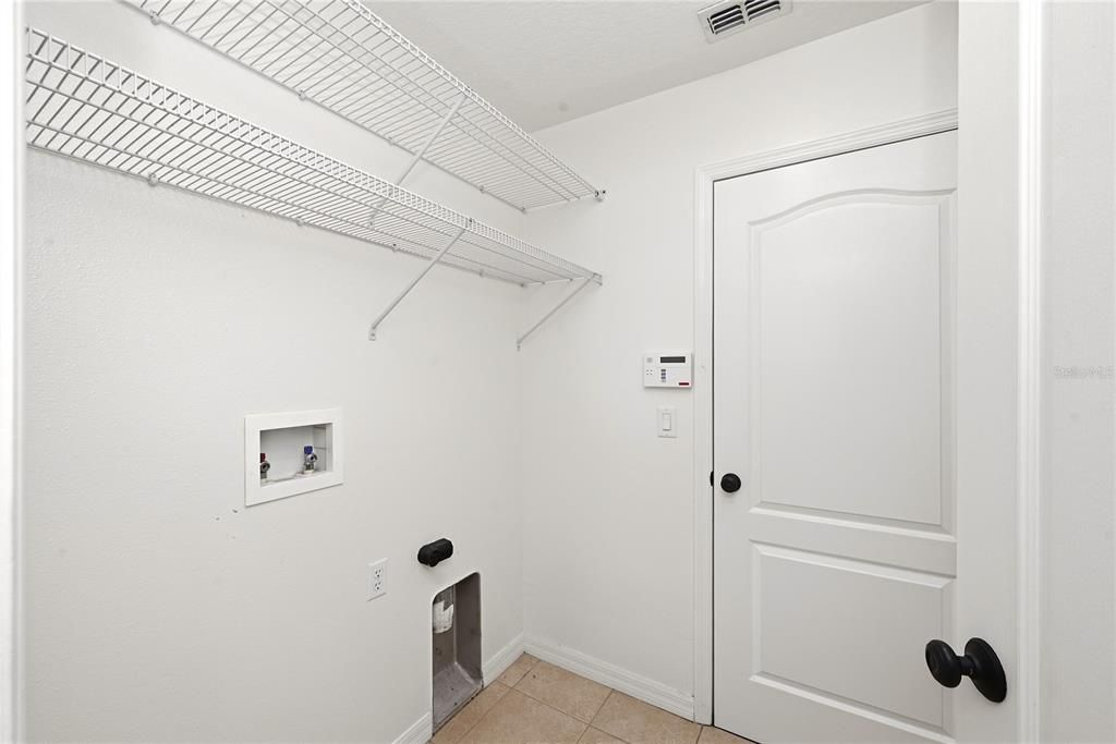 For Sale: $515,000 (4 beds, 3 baths, 2068 Square Feet)