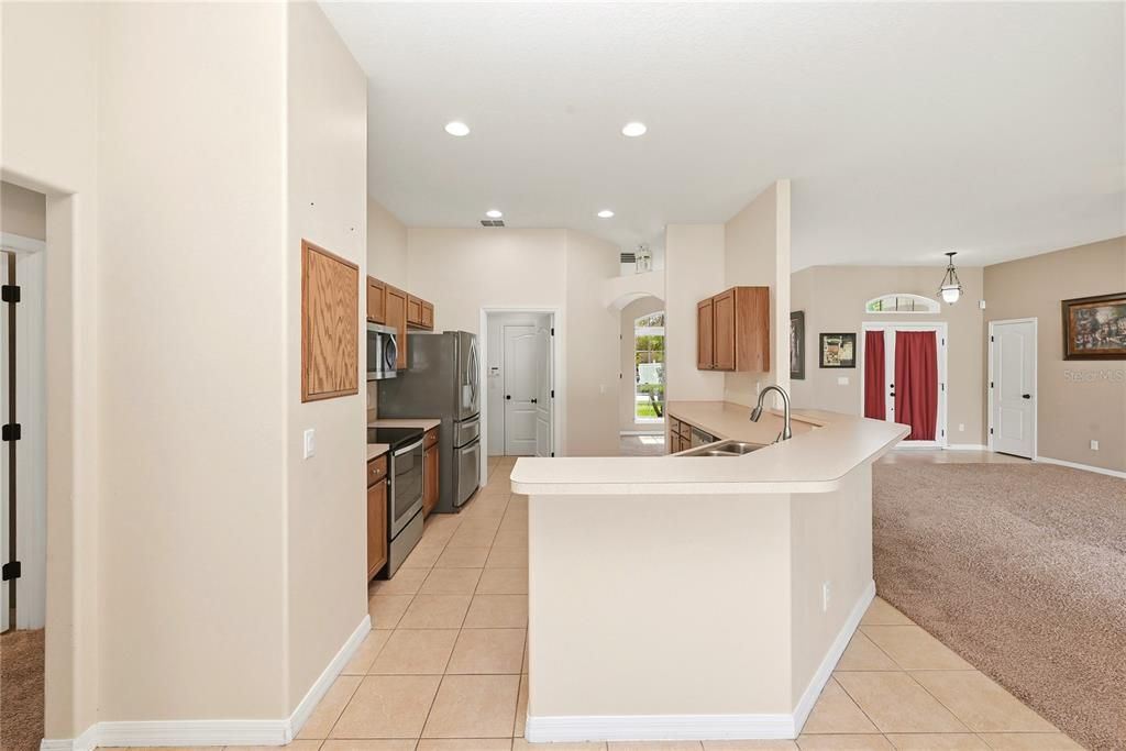 For Sale: $515,000 (4 beds, 3 baths, 2068 Square Feet)