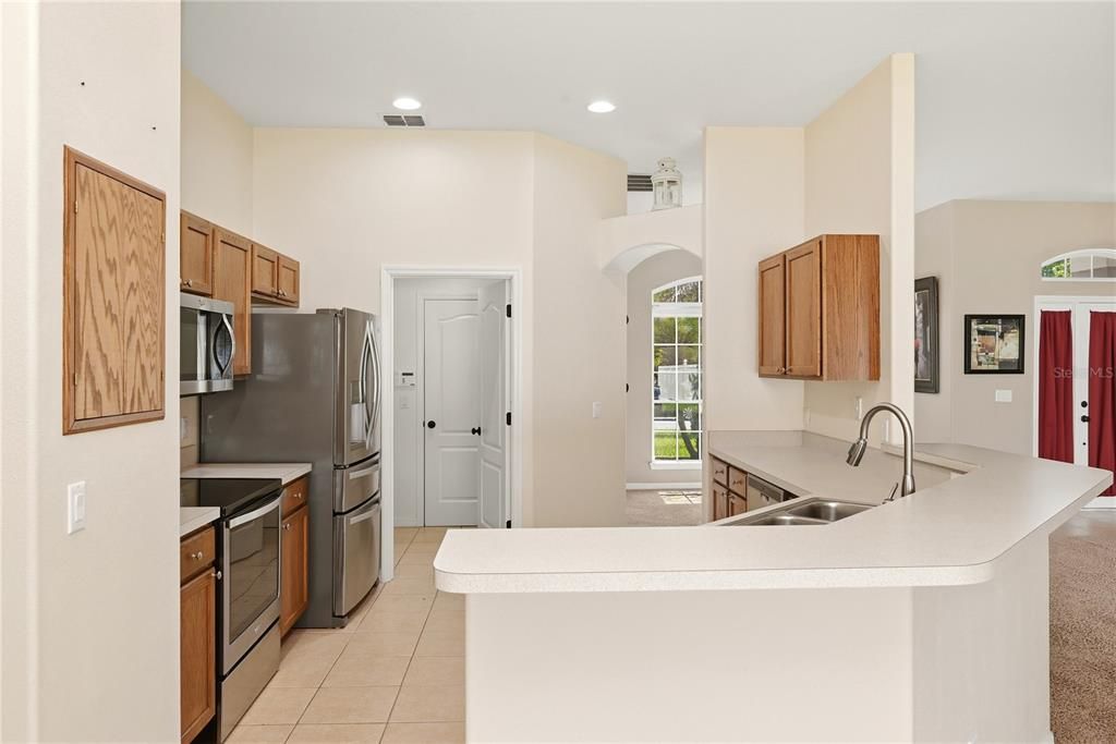 For Sale: $515,000 (4 beds, 3 baths, 2068 Square Feet)