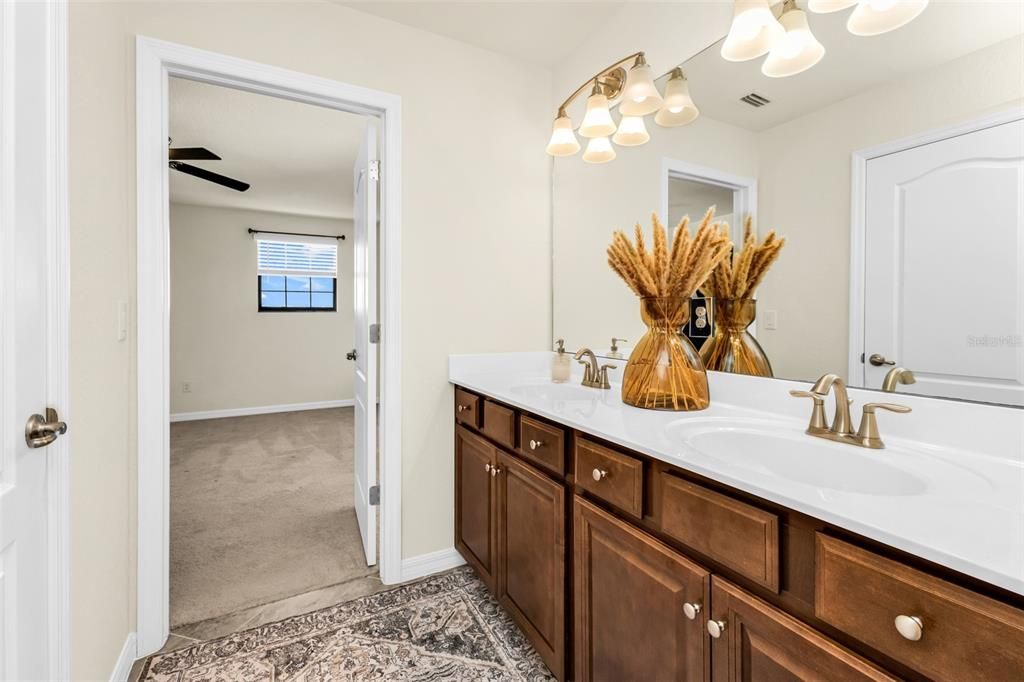 For Sale: $740,000 (4 beds, 3 baths, 2836 Square Feet)