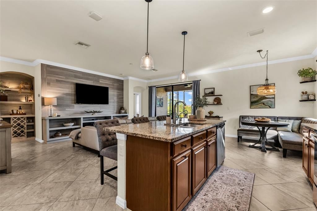 For Sale: $740,000 (4 beds, 3 baths, 2836 Square Feet)
