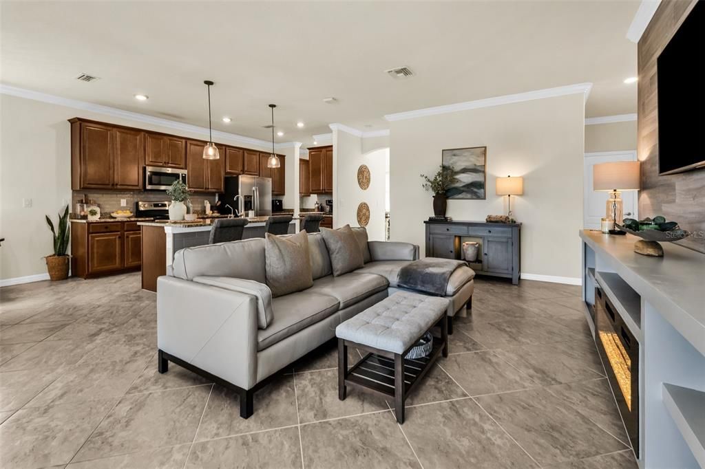 For Sale: $740,000 (4 beds, 3 baths, 2836 Square Feet)