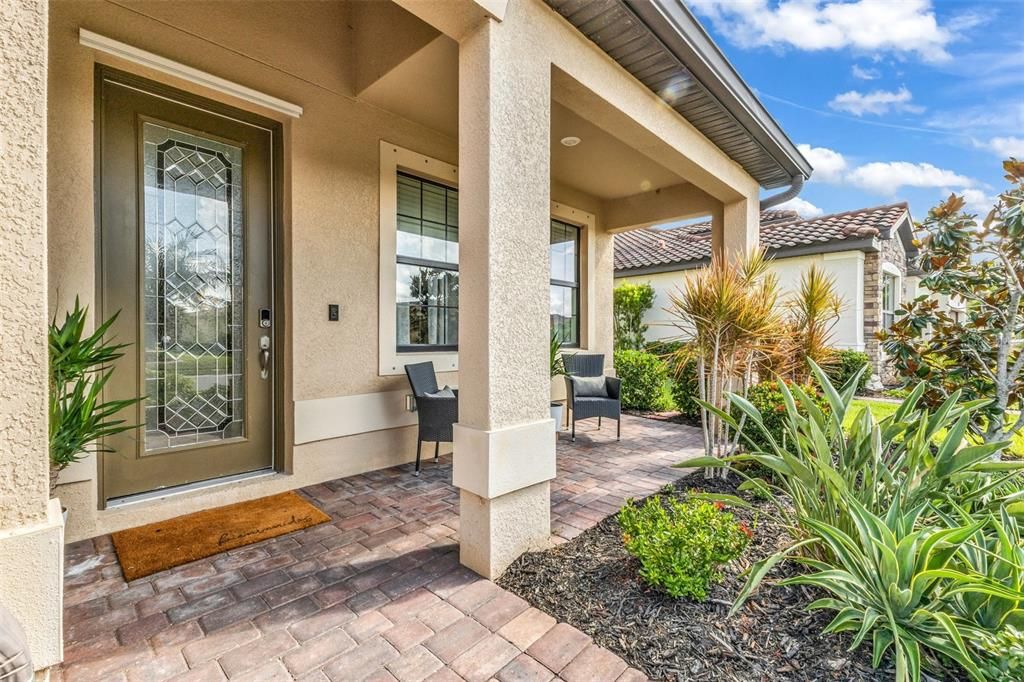 For Sale: $740,000 (4 beds, 3 baths, 2836 Square Feet)
