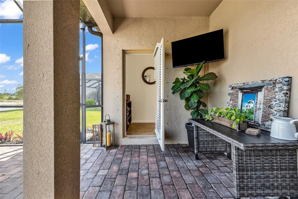For Sale: $740,000 (4 beds, 3 baths, 2836 Square Feet)